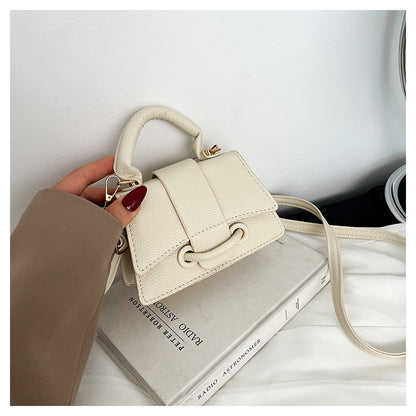 ae306b79-3b81-4685-804c-11b627d63469