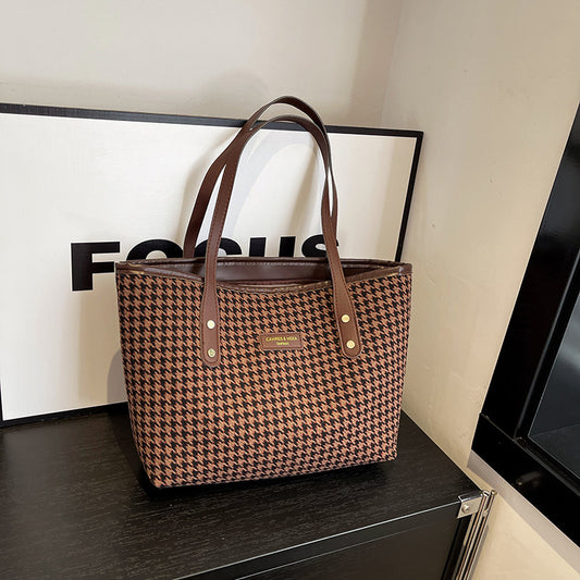 Women's Checkered Large-Capacity Commuter Casual Shoulder Tote Bag wholesale product image