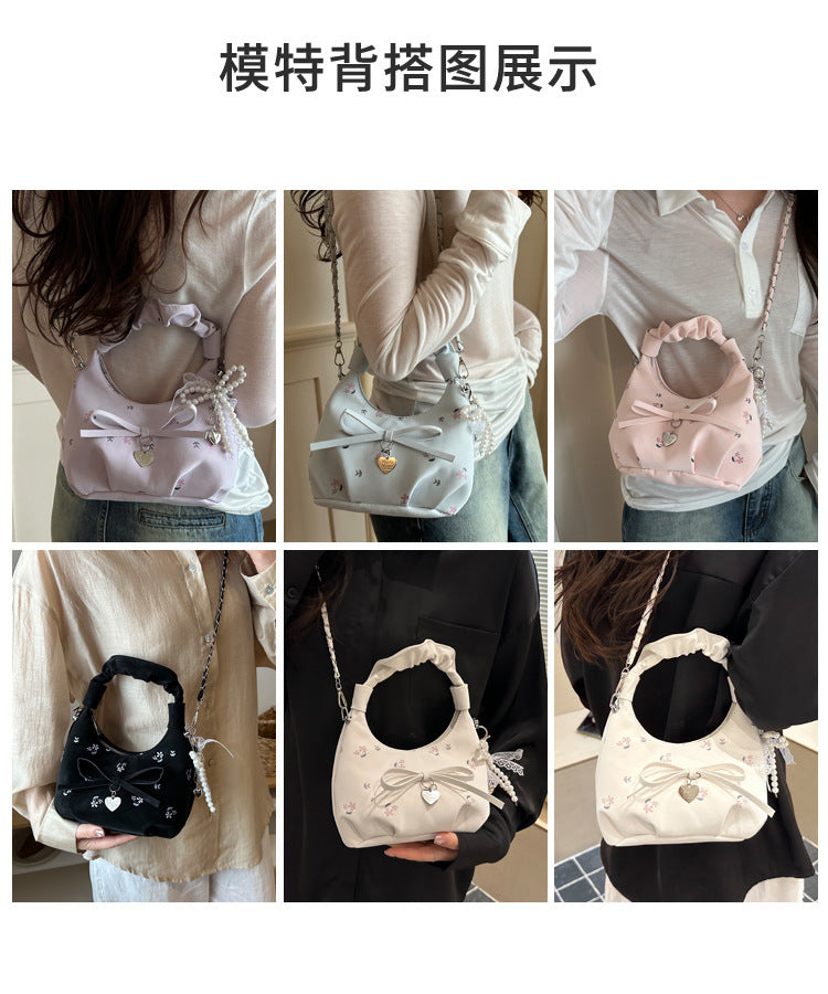 b1d96994-822c-47a0-8a9c-0b0d5f337559